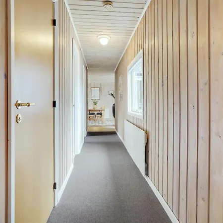 Jaskirt - 125m From The Sea By Interhome Feriehus *