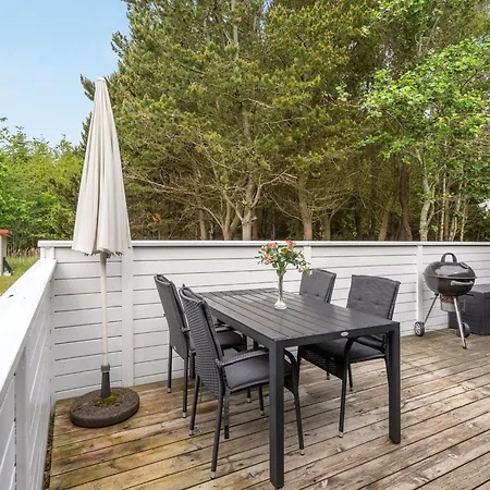 Jaskirt - 125m From The Sea By Interhome